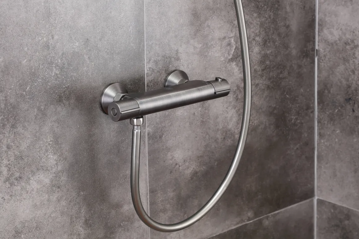 Aquavive Eco Thermostatische Douchekraan Nilson Gun Metal 15Cm