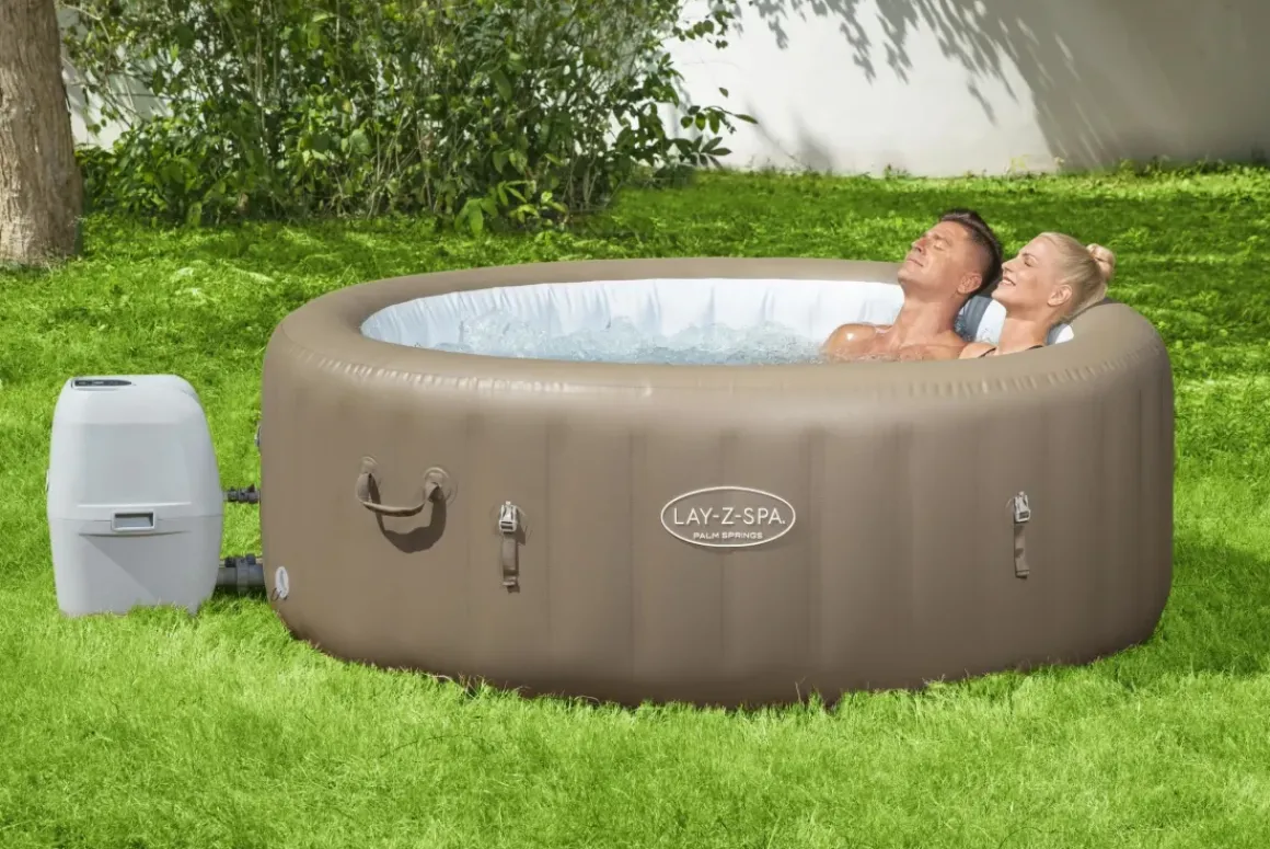 Bestway Lay-Z-Spa 60017, 916 L, 6 Personen, Rond, Bubbelmassage / Airjet, Beige, Wit
