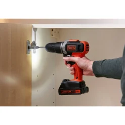 Black + Decker Schroef,-Klopboormachine 18V ( 2 Accu'S)