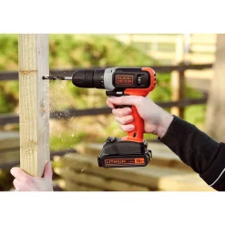 Black+Decker Accuboormachine Bcd001C2-Qw 18V (2 Accu'S)