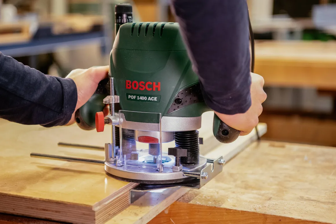 Bosch Bovenfrees Pof1400Ace 1400W