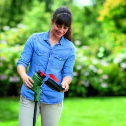 Bosch Grastrimmer Easygrasscut 18V-26 18V 2,5Ah Li-Ion + Lader
