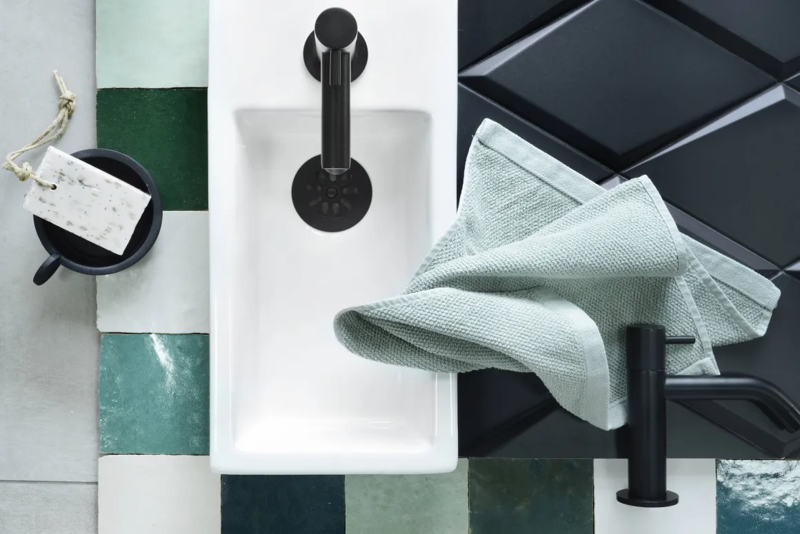 Differnz Fonteinkraan Mix&Match Recht Zwart Mat