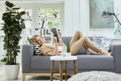 Elho Bloempot Brussels Rond Wielen O35Cm Wit