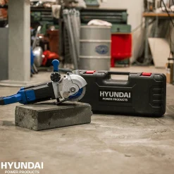 Hyundai Muurfrees 2400W