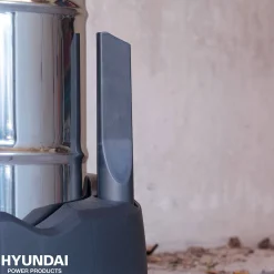 Hyundai Nat/Droogzuiger 2000W Met Stopcontact
