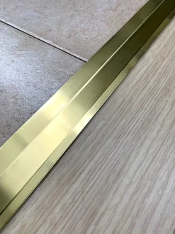 3M Multi-Niveau Zelfklevende Drempel Messing 50Mm/83Cm