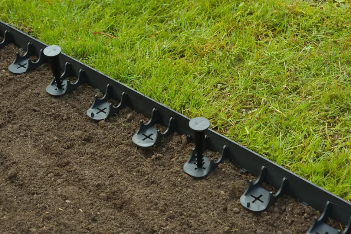 Nature Grasranden Pp/Pe Zwart 100X4,5Cm 4 Stuks