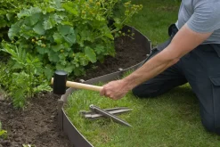 Nature Grondpennen Voor Tuinborder Polyethyleen Taupe 1,9X1,8X26,7Cm 10 Stuks