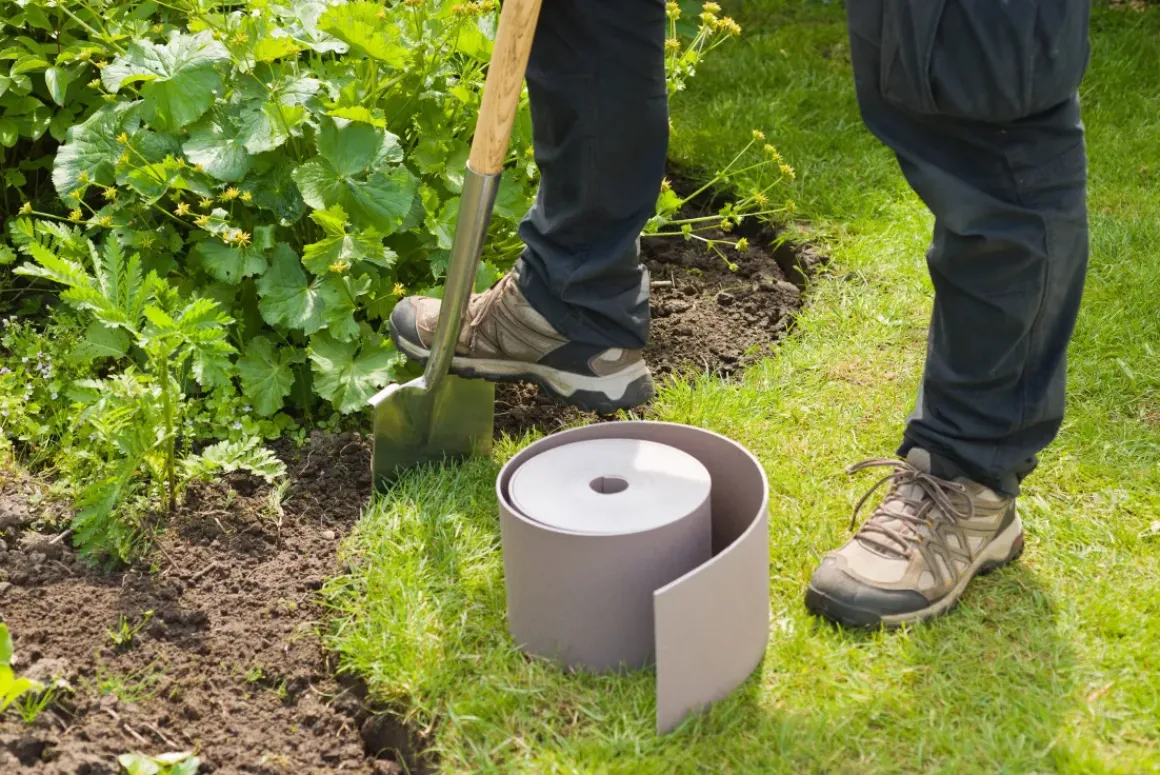 Nature Tuinborder Pe Taupe 3Mm - H15Cmx10M