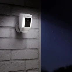 Ring Camera Spotlight Cam Battery Wit 110Db Sirene