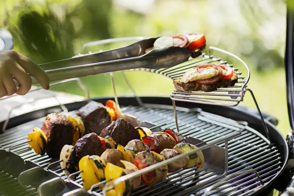 Rosle Houtskoolbarbecue No. 1 F60 Air 75X83X115Cm