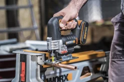 Worx Decoupeerzaag Op Accu Wx543 20V (1 Accu)